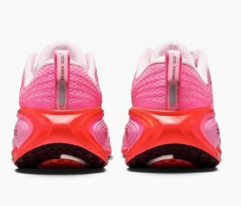 Vome. Plus Hyper Pink